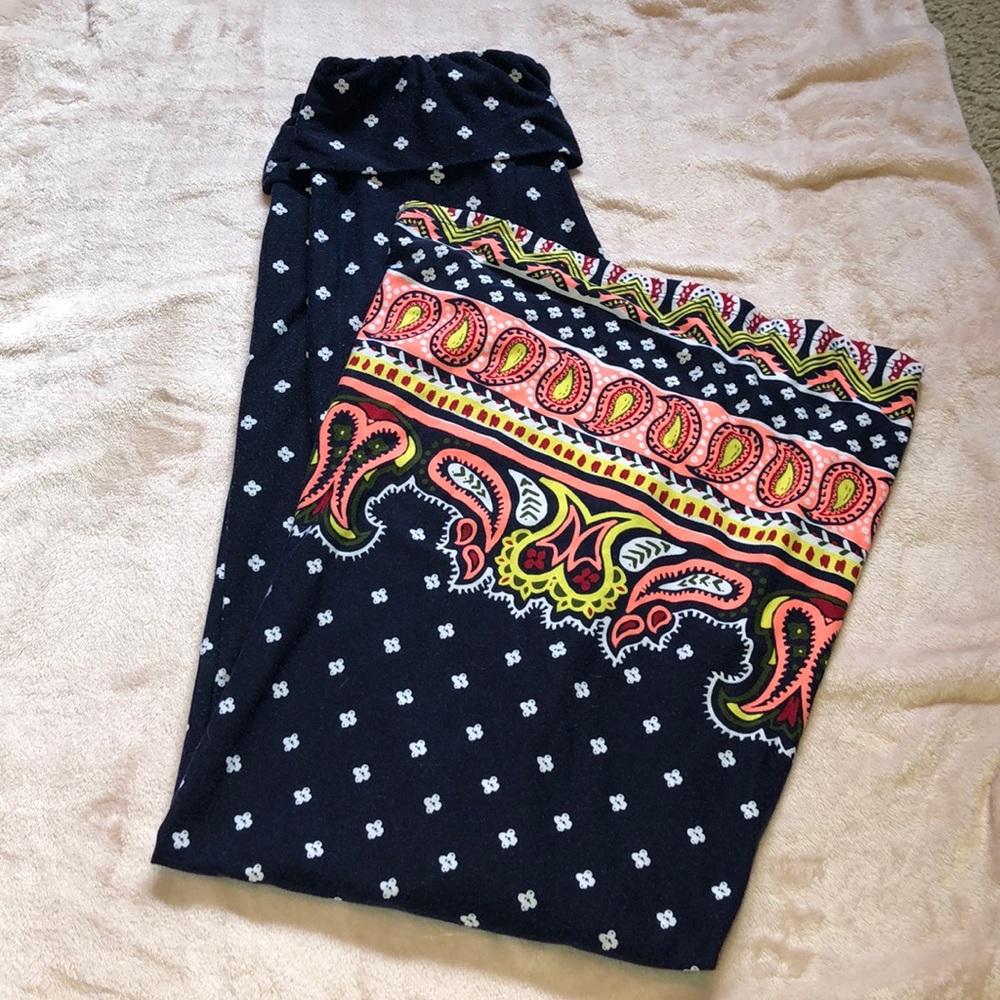 Long Designed Maxi Skirt